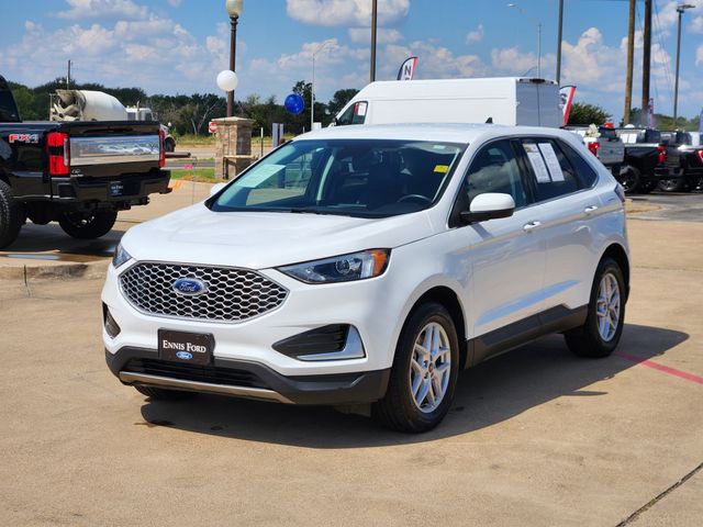 2024 Ford Edge SEL photo 2