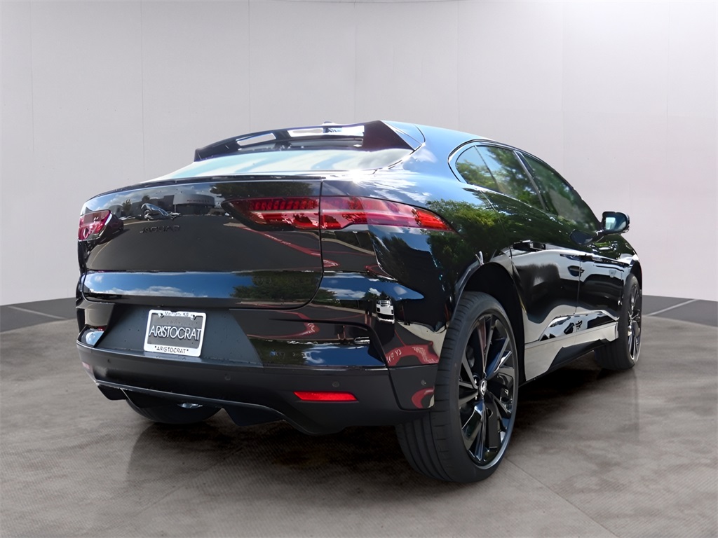 2024 Jaguar I-PACE HSE photo 6