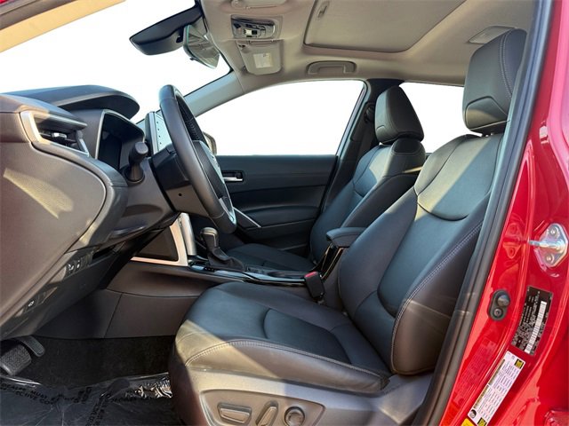 2022 Toyota Corolla Cross XLE photo 17