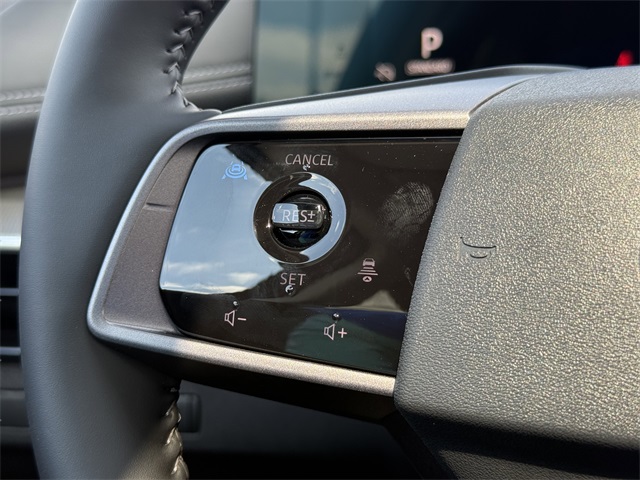 2025 Nissan Murano SL photo 15