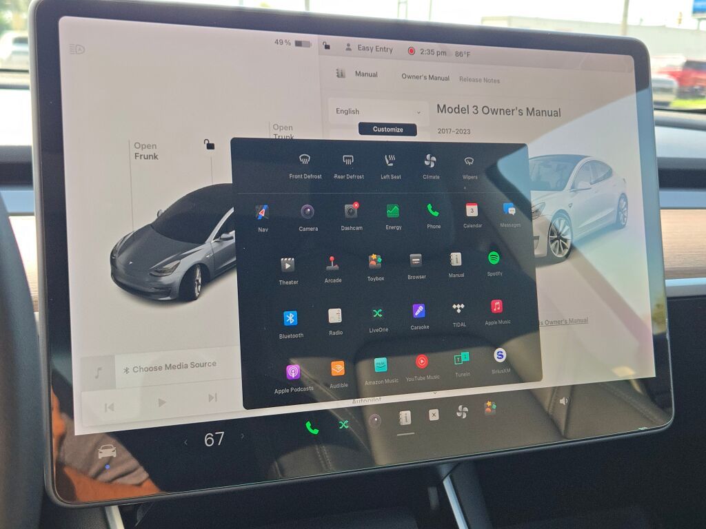 2020 Tesla Model 3 Standard Range Plus photo 25