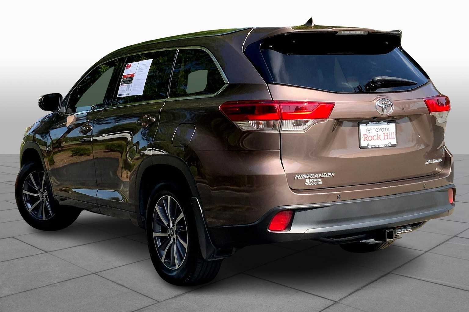 2017 Toyota Highlander XLE photo 11