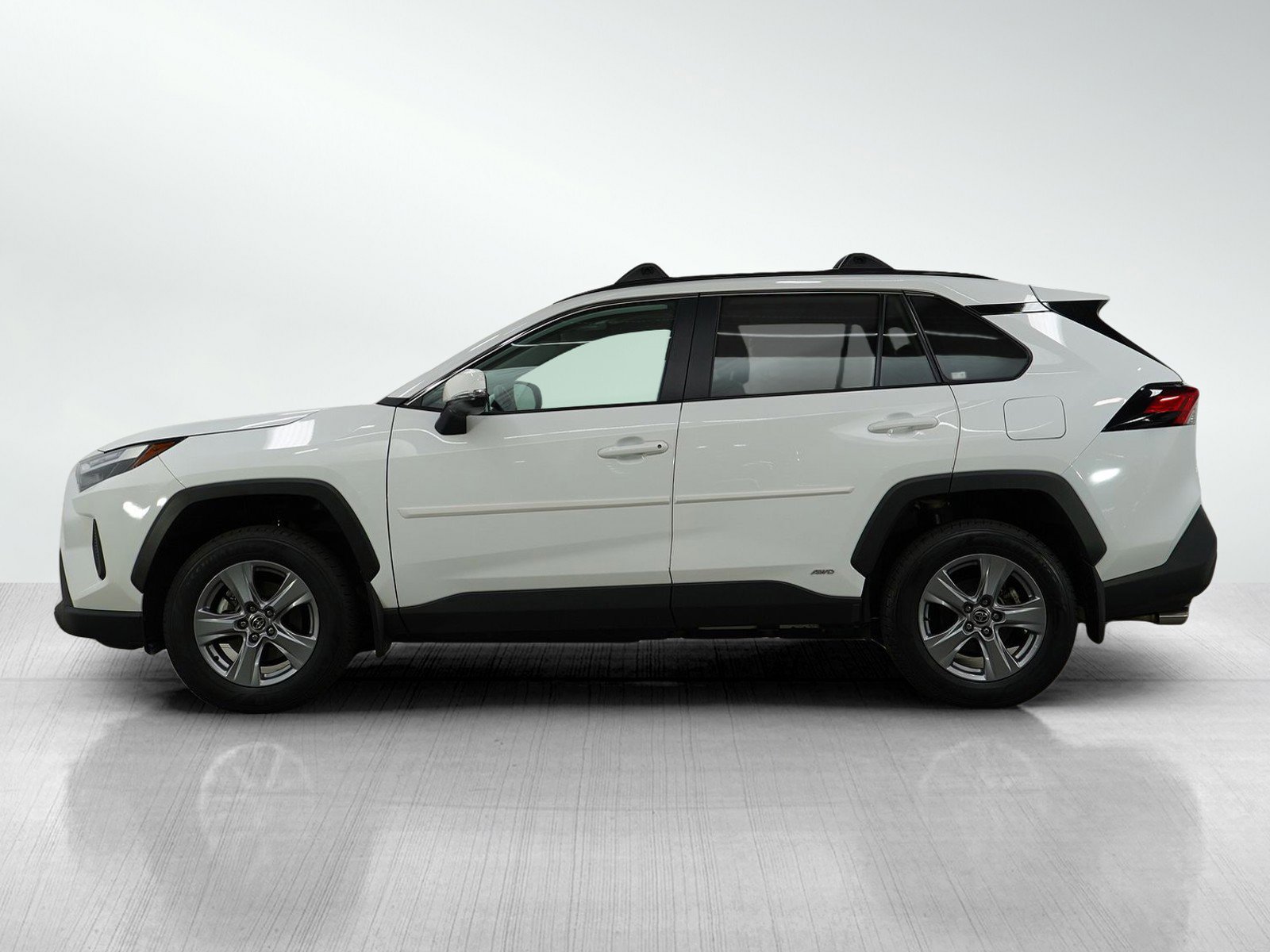Used 2022 Toyota RAV4 XLE with VIN 4T3RWRFV5NU063174 for sale in Hopkins, Minnesota