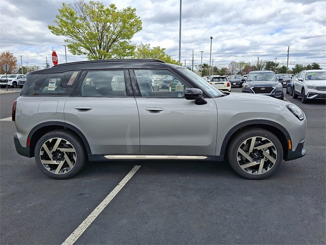 2025 Mini Countryman S ALL4 photo 7