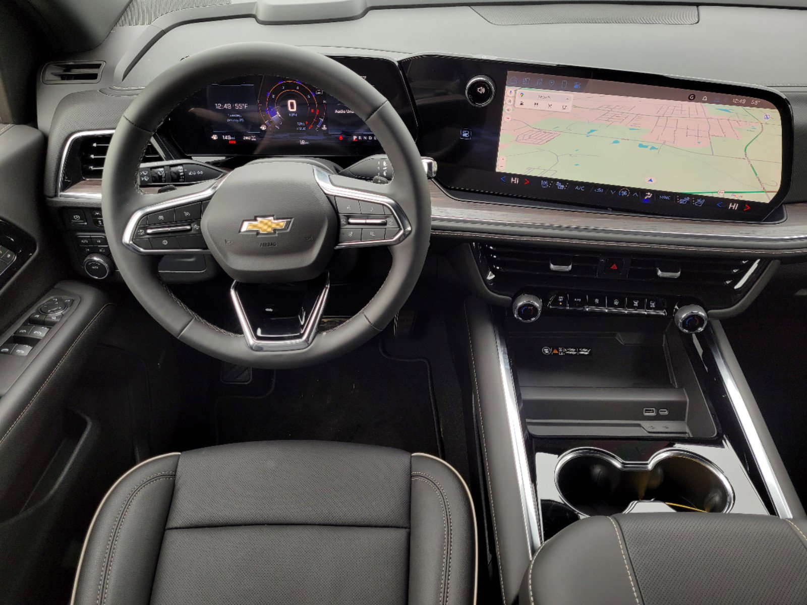 2025 Chevrolet Suburban Premier photo 12