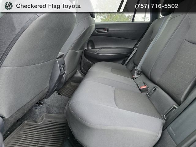 2024 Toyota Corolla Cross Hybrid SE photo 18