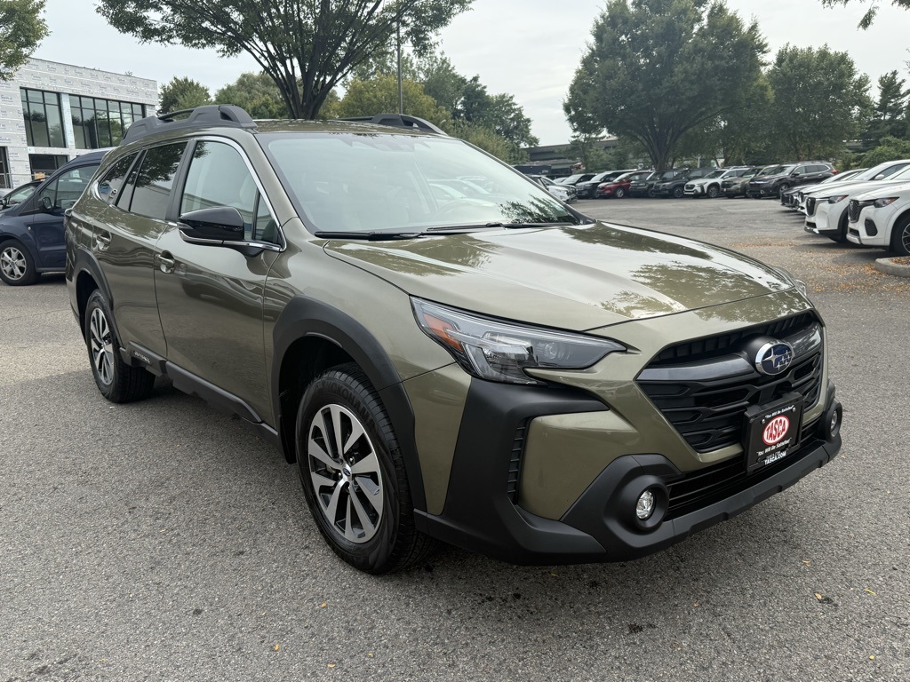2025 Subaru Outback Premium photo 3