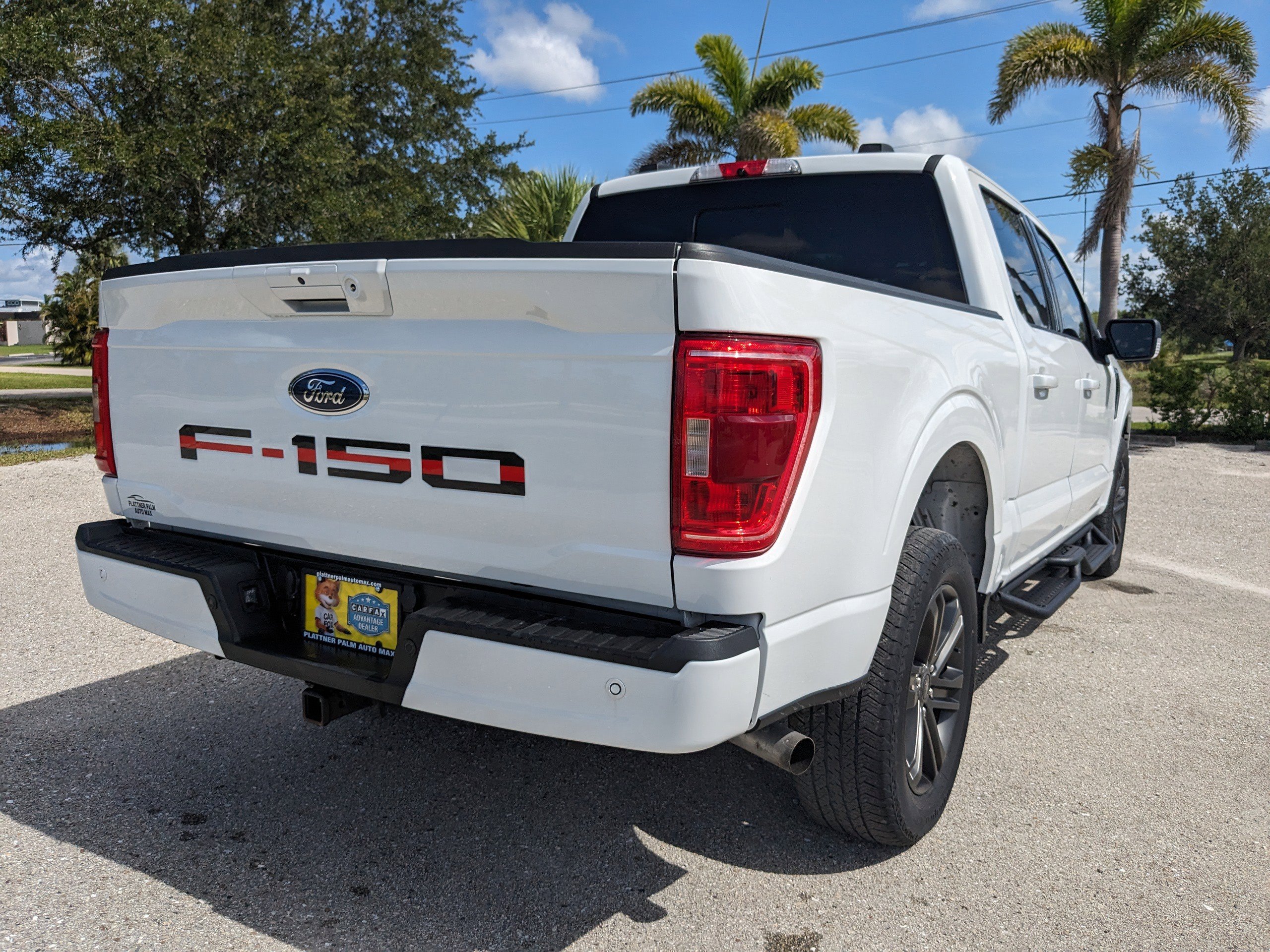 2022 Ford F-150 XLT photo 3