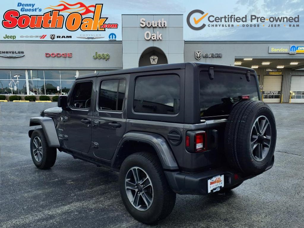 2023 Jeep Wrangler Sahara photo 4