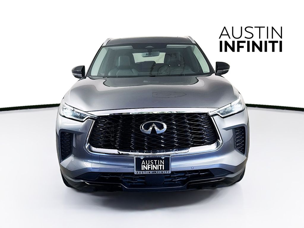 2023 Infiniti QX60 Luxe photo 2