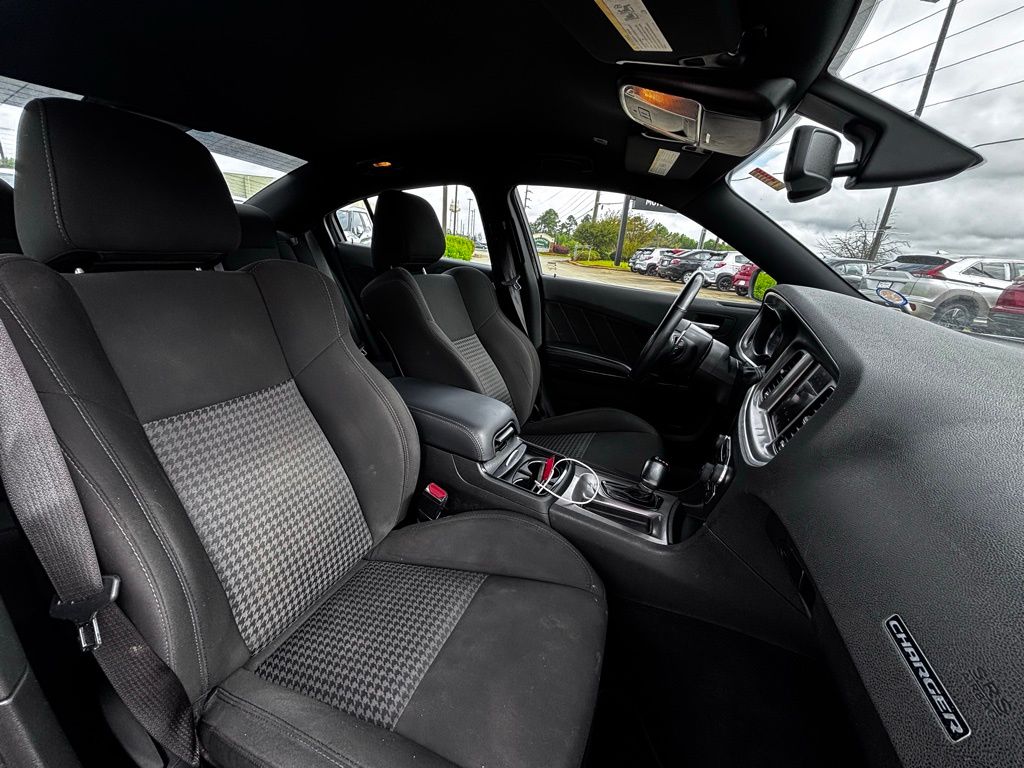 2022 Dodge Charger GT photo 17
