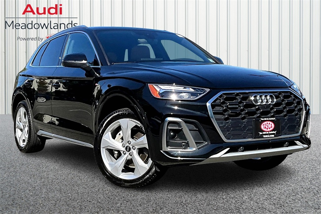 2025 Audi Q5 45 S line Premium Plus photo 3