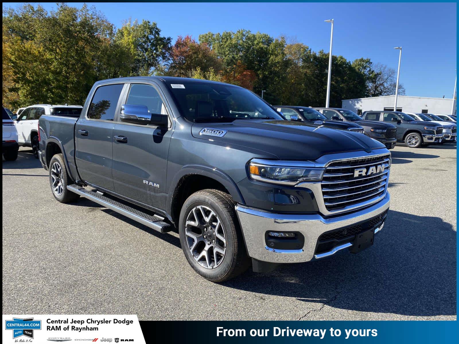 2026 RAM Ram 1500 Pickup Laramie's photo