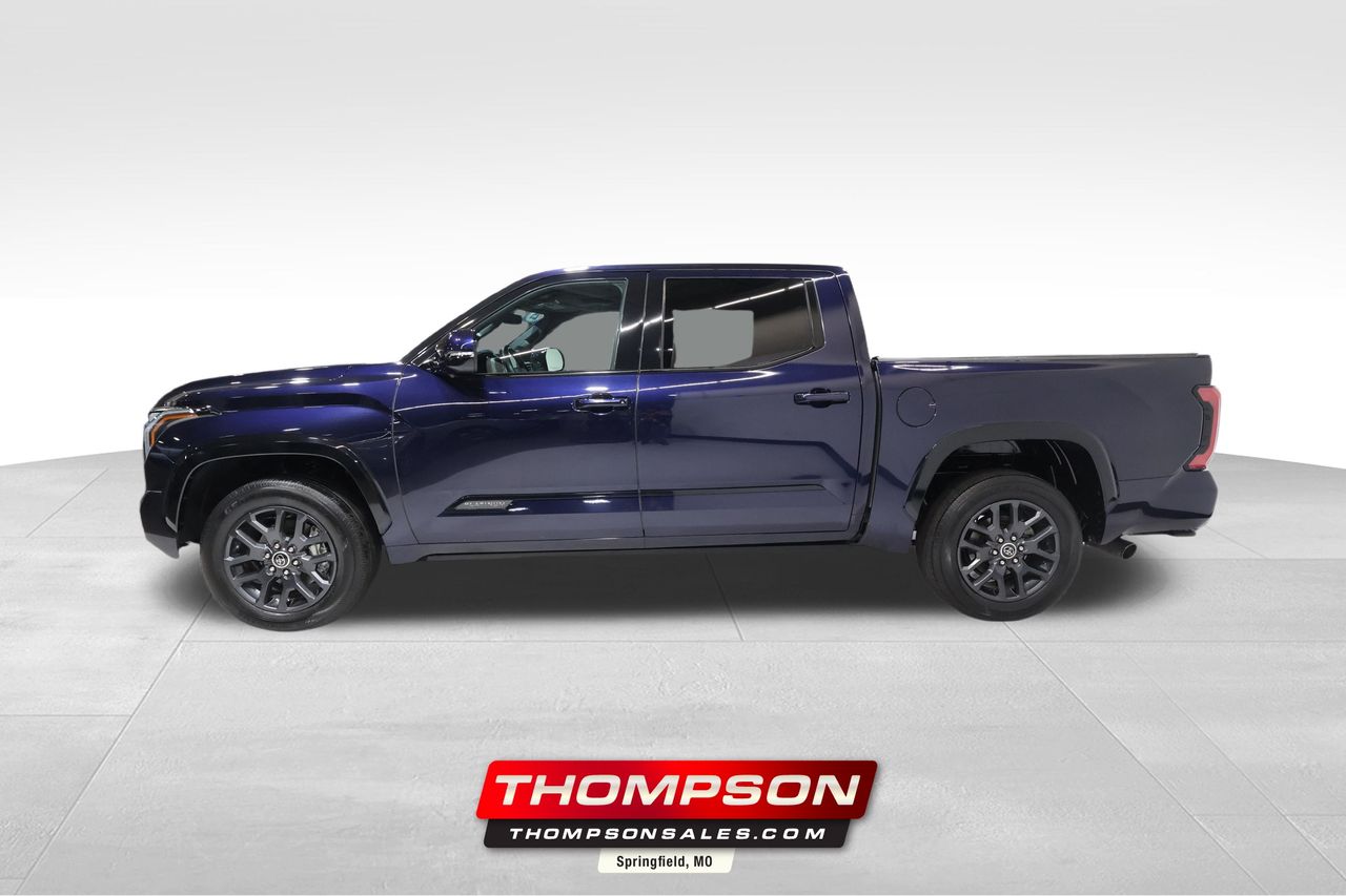 2023 Toyota Tundra Platinum's photo