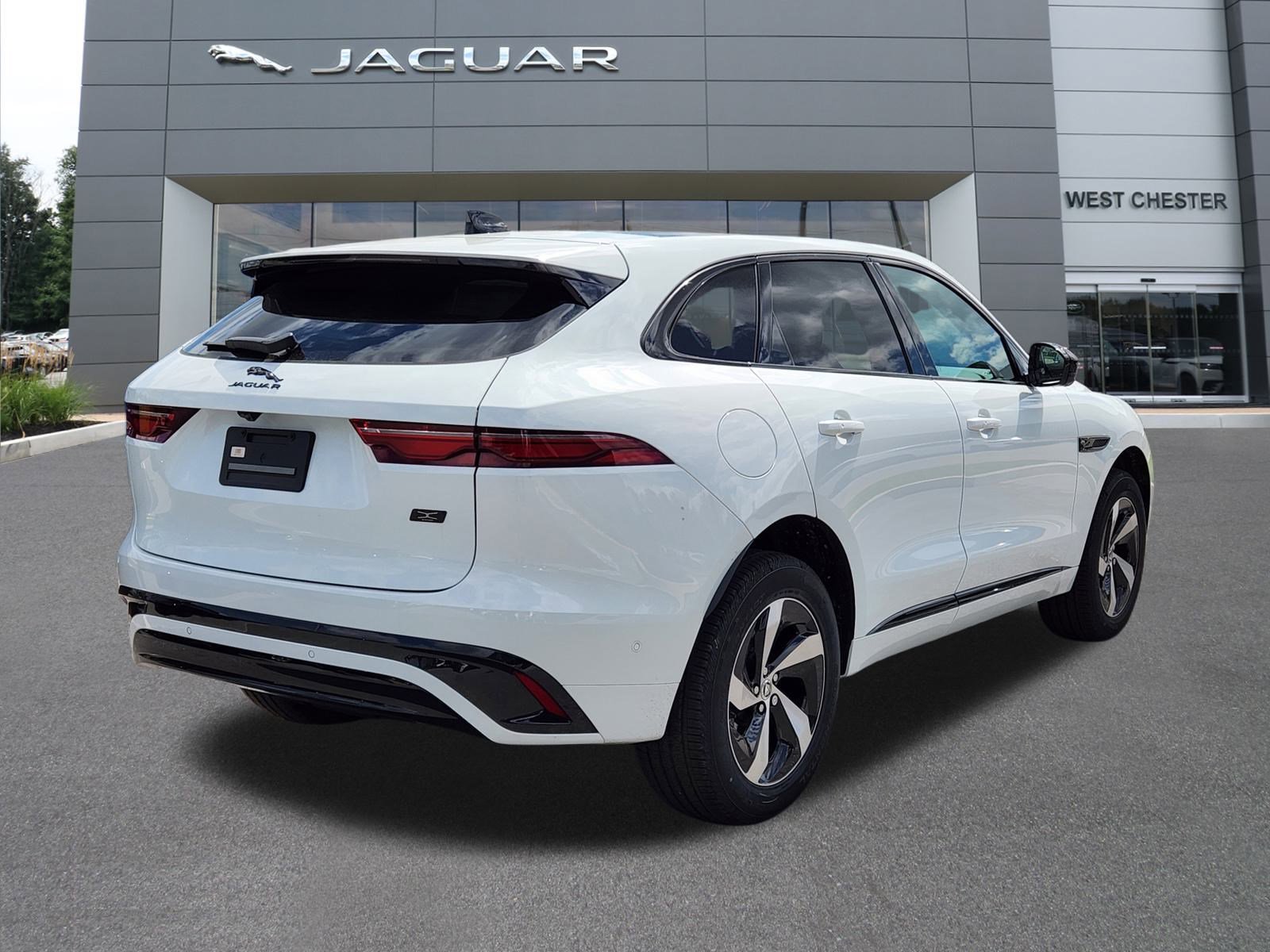 2026 Jaguar F-PACE P250 R-Dynamic S photo 4