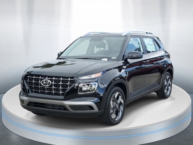 2025 Hyundai Venue SEL photo 2