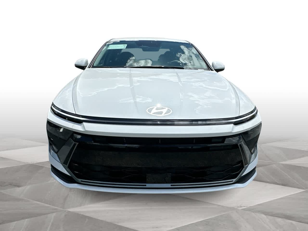 2026 Hyundai Sonata SE photo 3