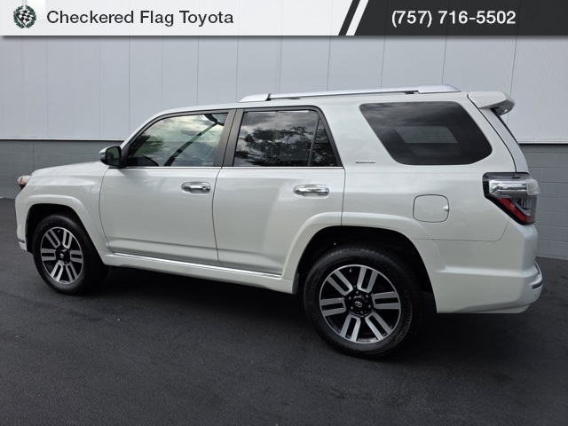 2020 Toyota 4Runner Limited photo 2