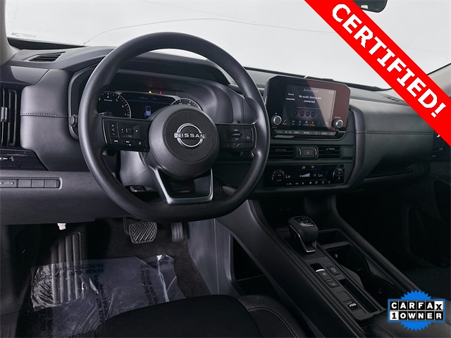 2024 Nissan Pathfinder S photo 5