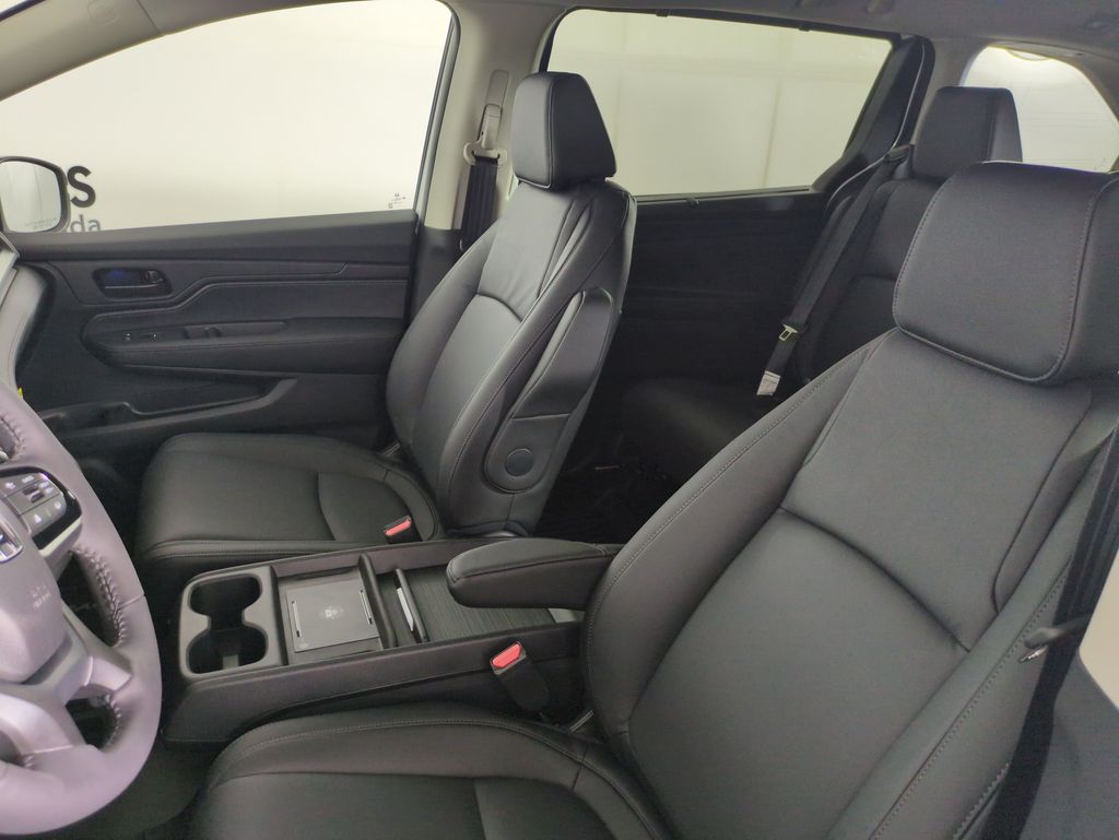 2026 Honda Odyssey EX-L photo 9