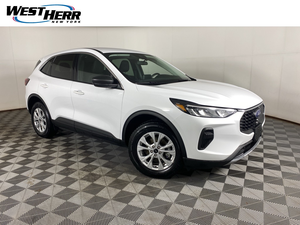 2023 Ford Escape Active's photo