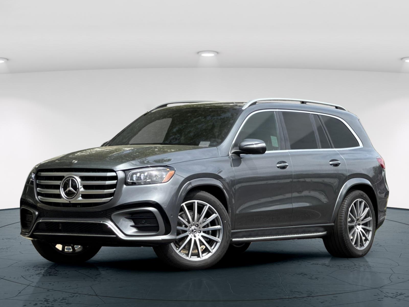 2025 Mercedes Benz GLS 580 4MATIC photo 2