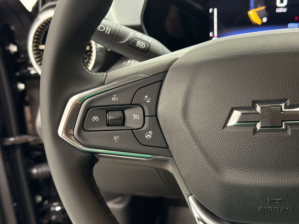 2025 Chevrolet Trax ACTIV photo 14