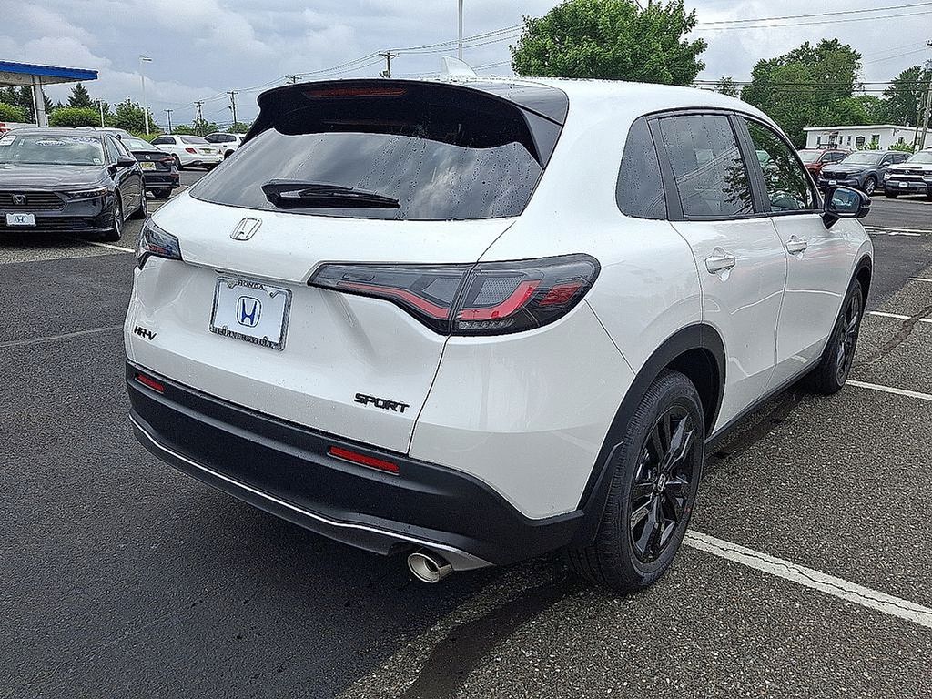 2026 Honda HR-V Sport photo 4