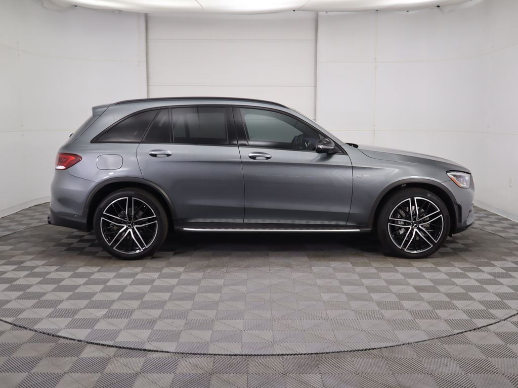 2022 Mercedes Benz GLC 43 AMG 4MATIC photo 4
