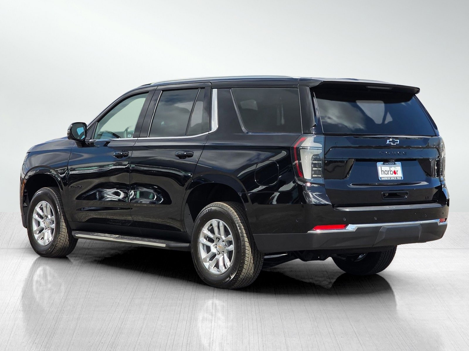 2026 Chevrolet Tahoe LT photo 5