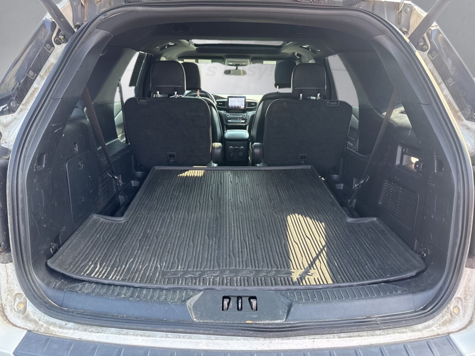 2020 Ford Explorer XLT photo 23