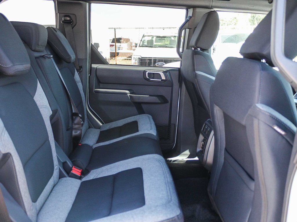 2025 Ford Bronco Big Bend photo 16