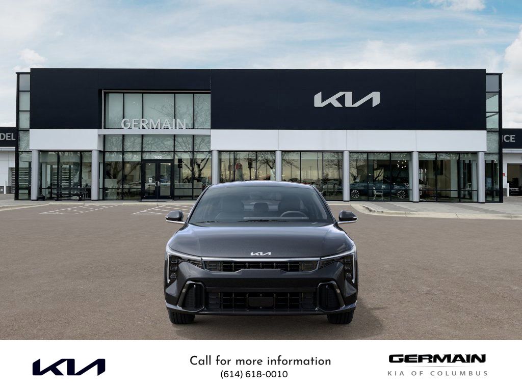 2025 Kia K4 GT-Line photo 2