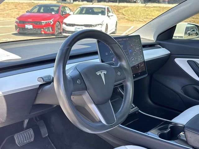 2018 Tesla Model 3 Long Range photo 10