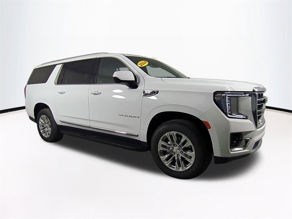 2024 GMC Yukon XL SLT's photo