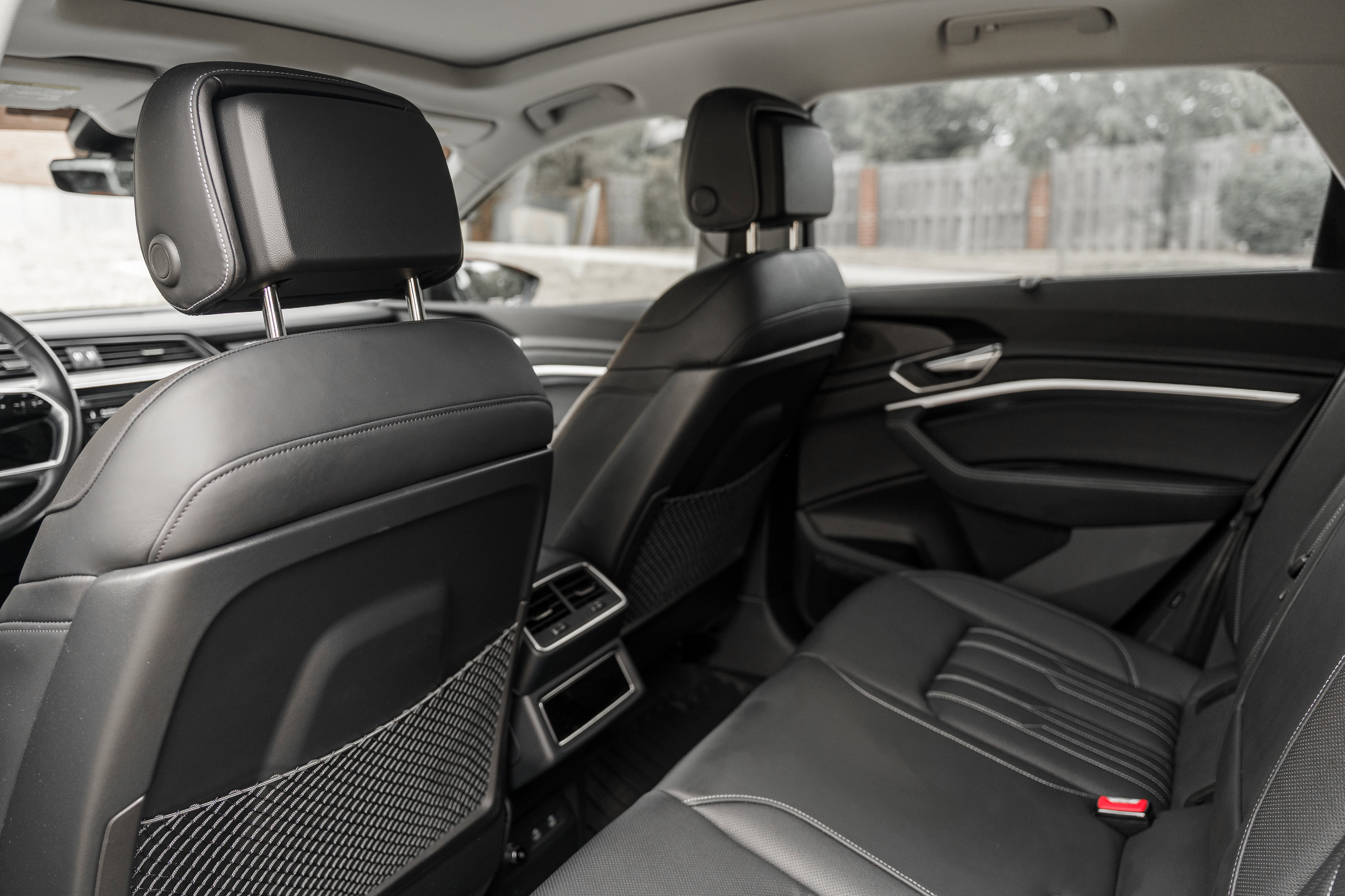 2024 Audi Q8 E-tron Prestige photo 25
