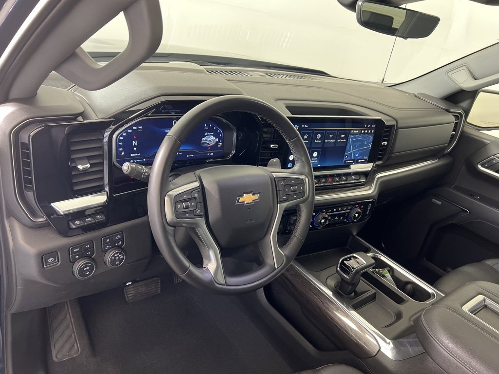 2022 Chevrolet Silverado 1500 LTZ photo 4