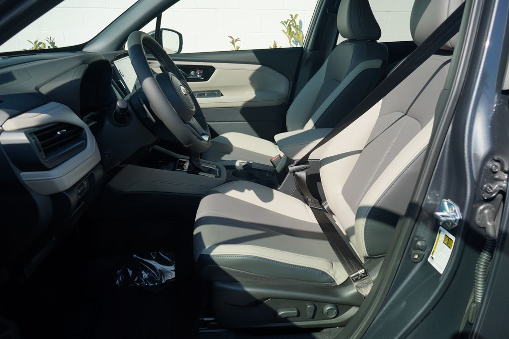 2025 Subaru Forester Limited photo 4