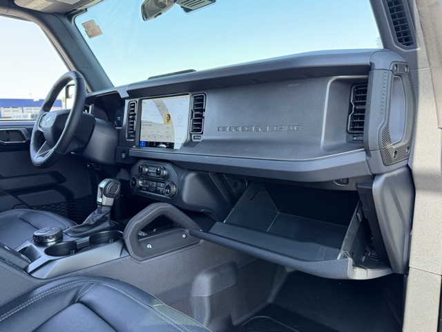 2025 Ford Bronco Badlands photo 12