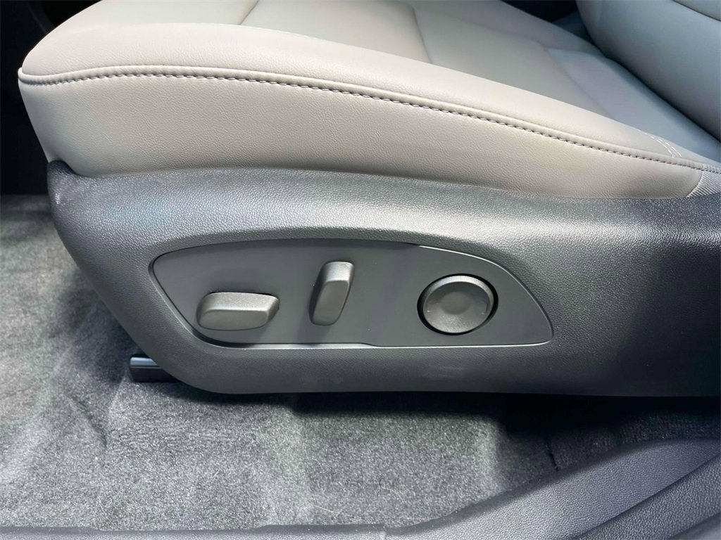 2025 Gmc Acadia Elevation photo 24