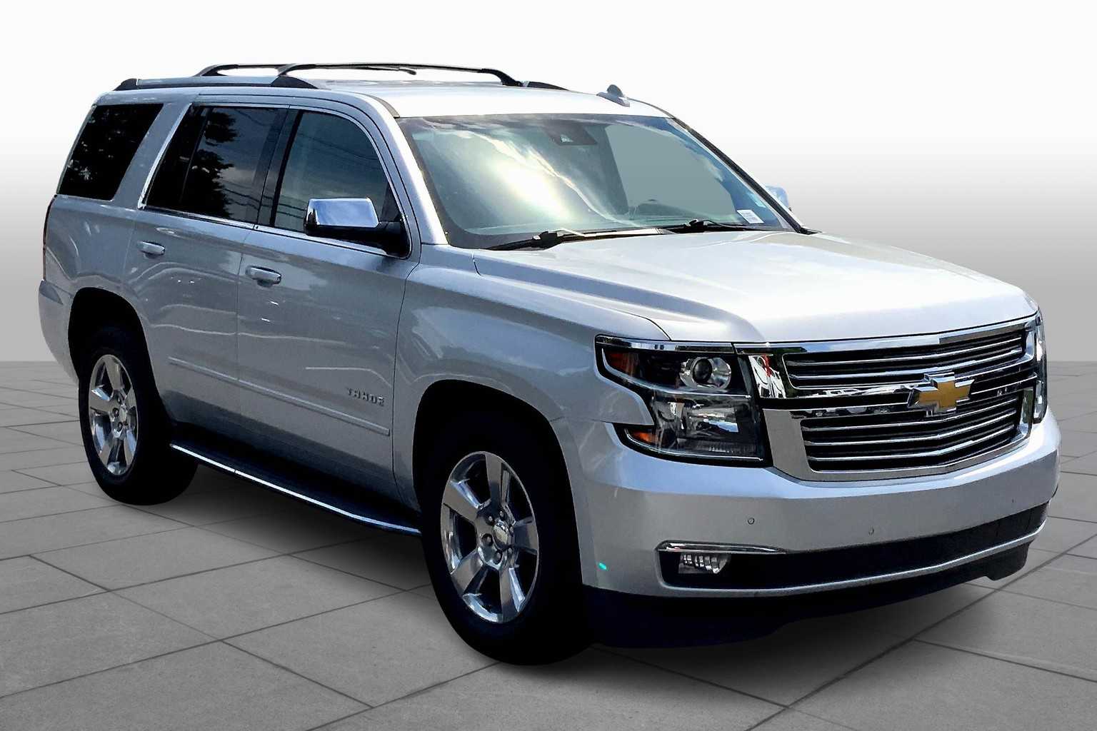 2020 Chevrolet Tahoe Premier photo 2
