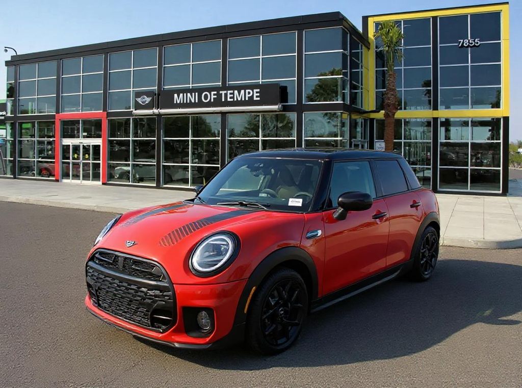 2026 MINI Hardtop 4 Door S's photo