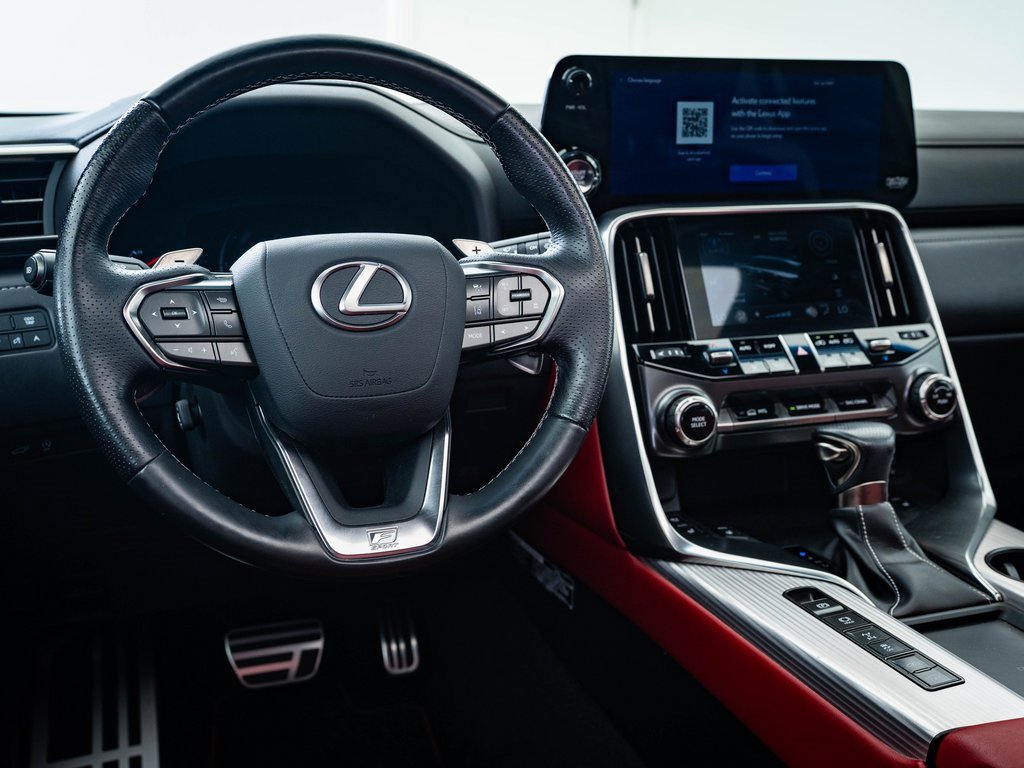 2022 Lexus LX 600 F SPORT photo 22