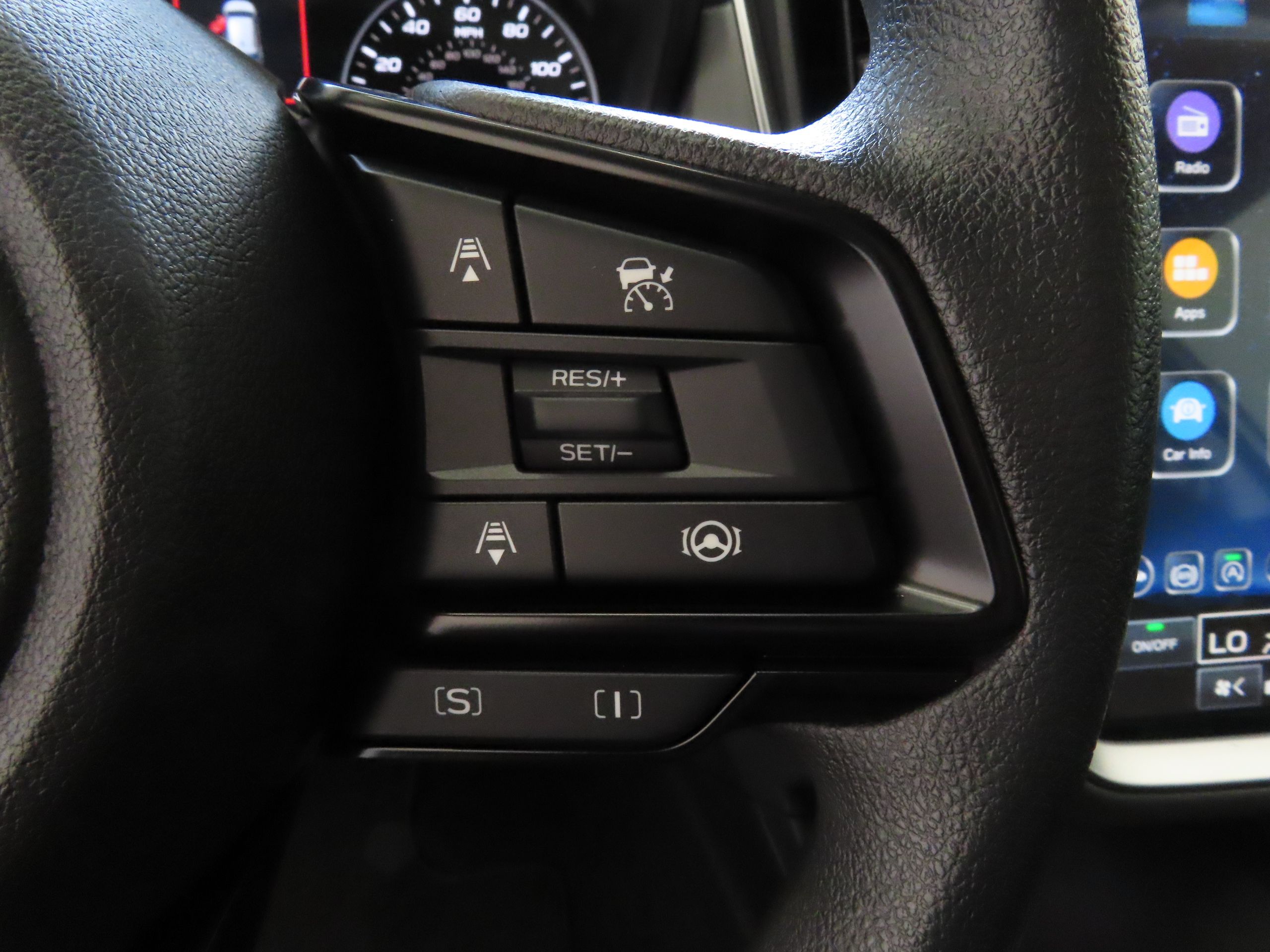 2025 Subaru Crosstrek Premium photo 12