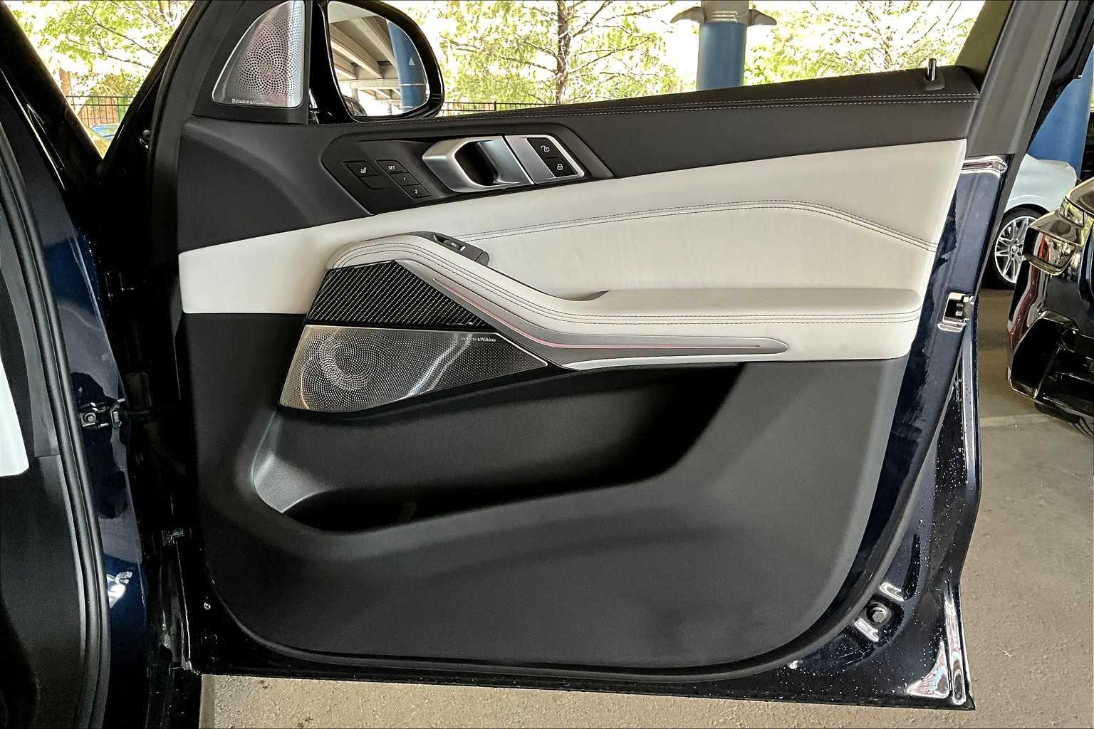 2023 Bmw X5 M photo 22