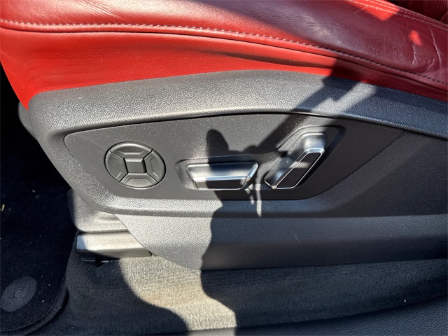 2021 Audi SQ7 Prestige photo 12