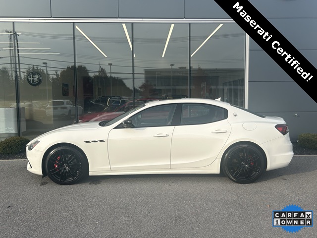 2021 Maserati Ghibli S Q4 photo 2