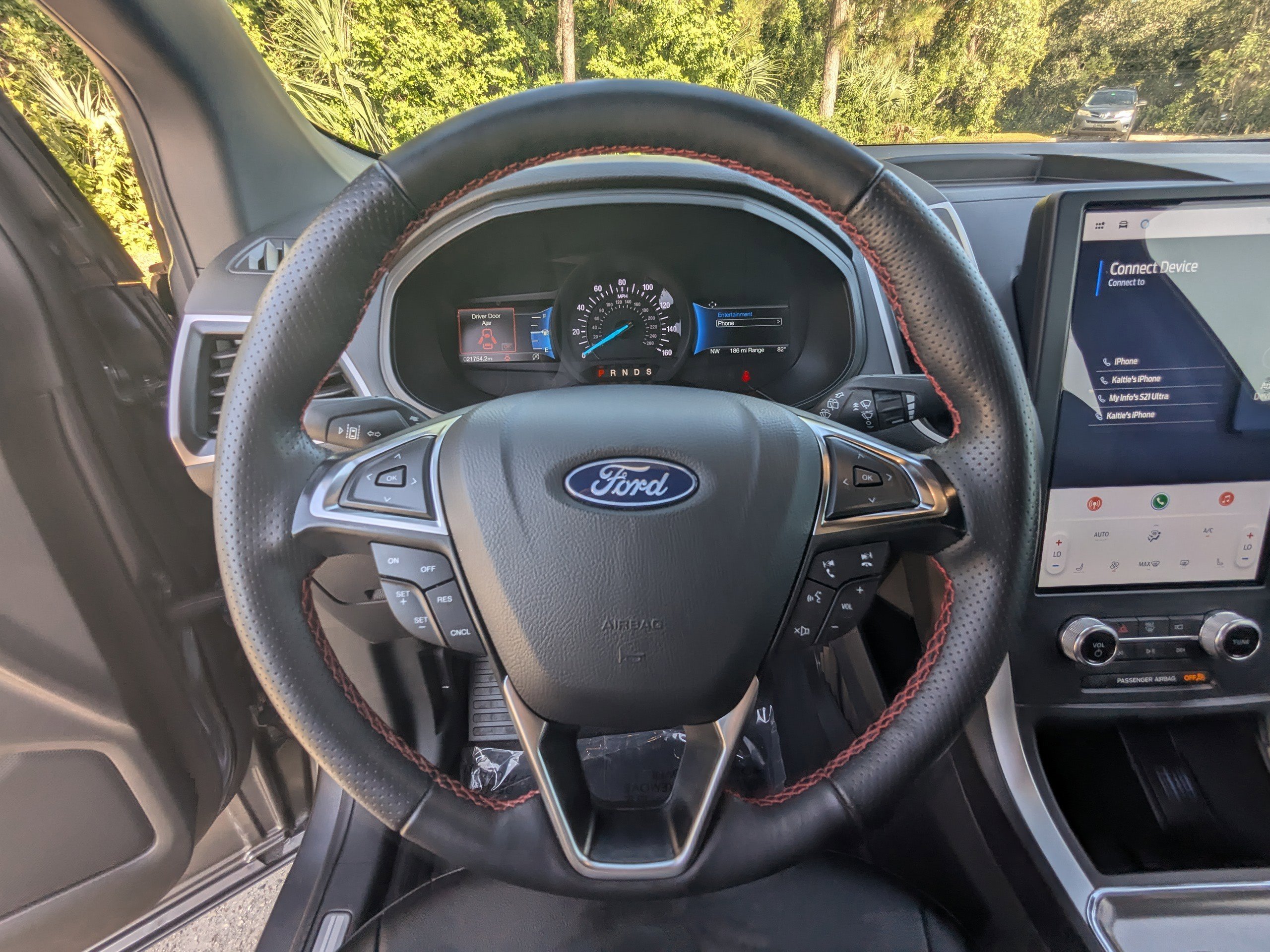 2024 Ford Edge ST-Line photo 29