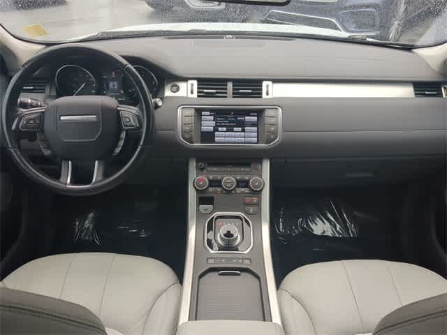 2016 Land Rover Range Rover Evoque SE photo 5