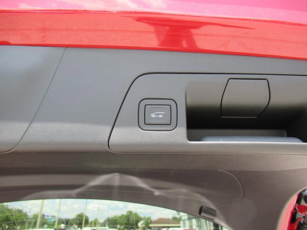 2025 Buick Envision Sport Touring photo 26